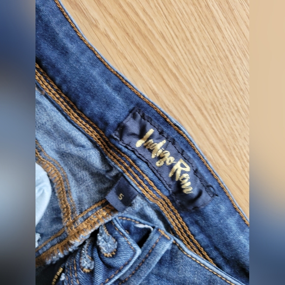 Indigo Rein Jeans - Picture 3 of 4